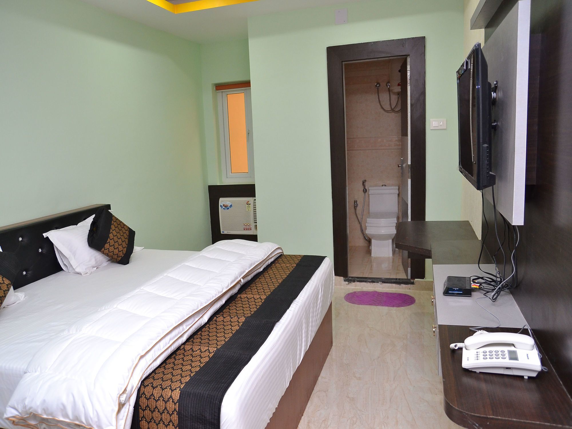 Oyo 2770 Hotel 7Saat Bhubaneswar Exterior photo